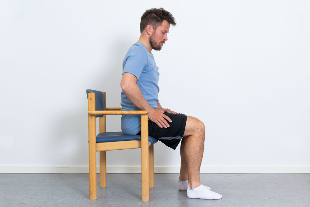 Fleksion på stol 1.jpg