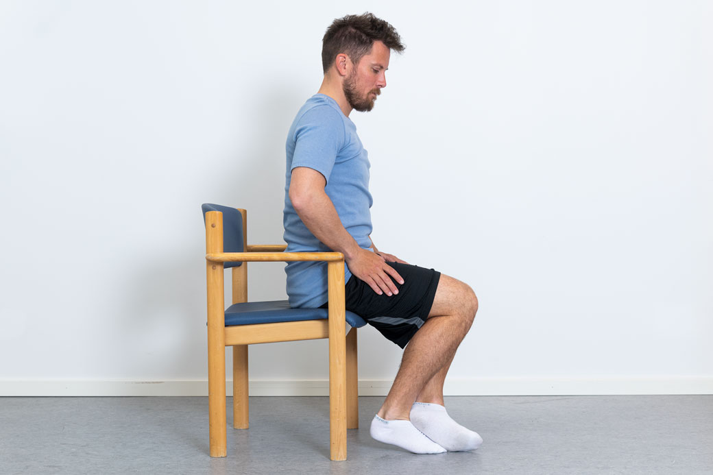 Fleksion på stol 2.jpg