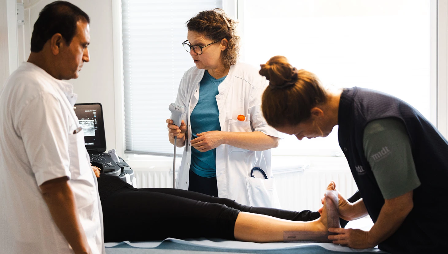 Undersøgelse af patient på Regionshospitalet Hammel Neurocenter